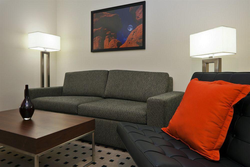 Radisson Hotel Colorado Springs Habitación foto